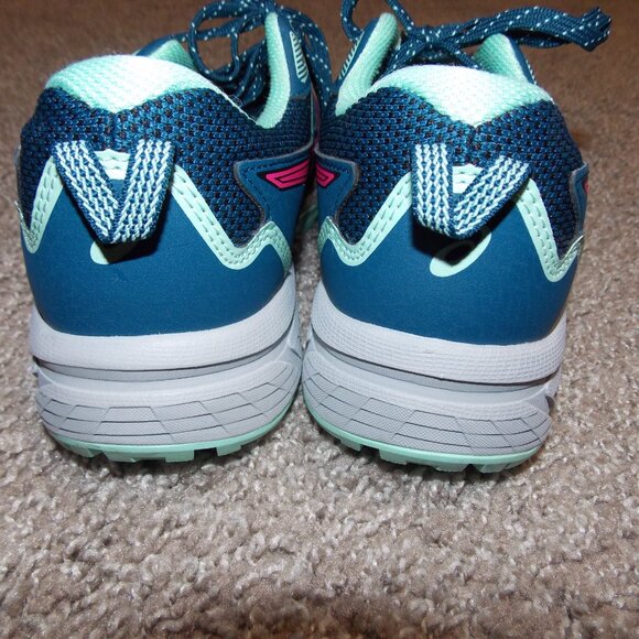 Women's Asics GEL-Venture 8 Wide Width Trail Running Sz8 - Picture 3 of 11